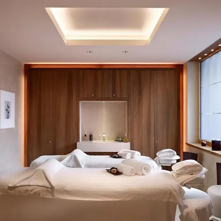 別荘 Luxurious For Small Groups Of Family And Friends